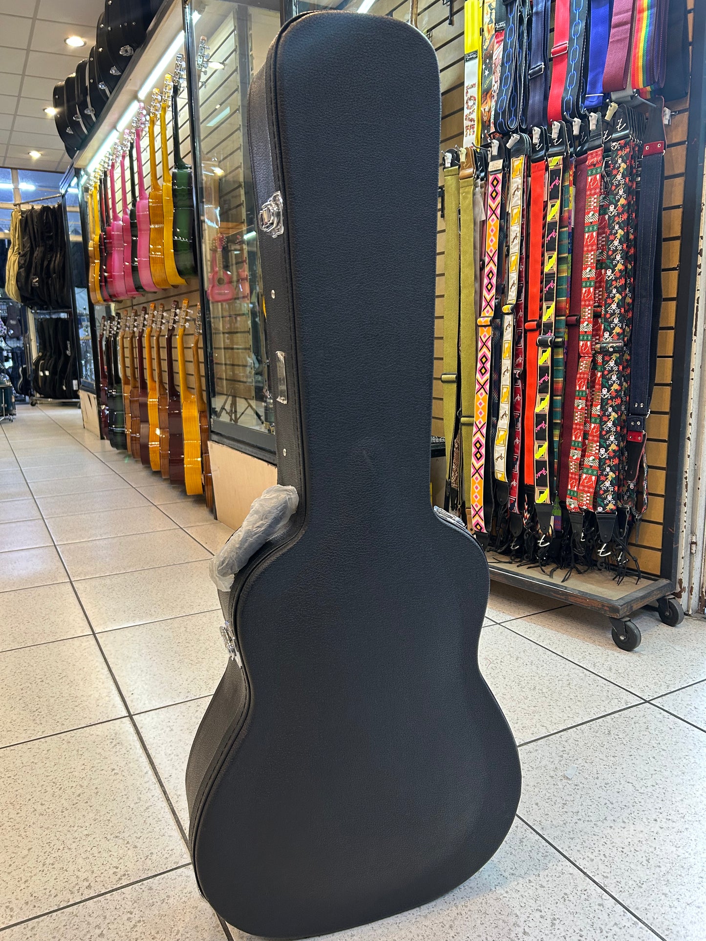 Estuche de Guitarra Texana Fender California - Producto en Remate