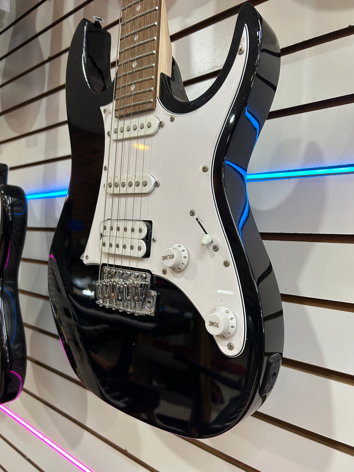 Guitarra Eléctrica Ibanez GRX40 Black Night – Producto en Remate