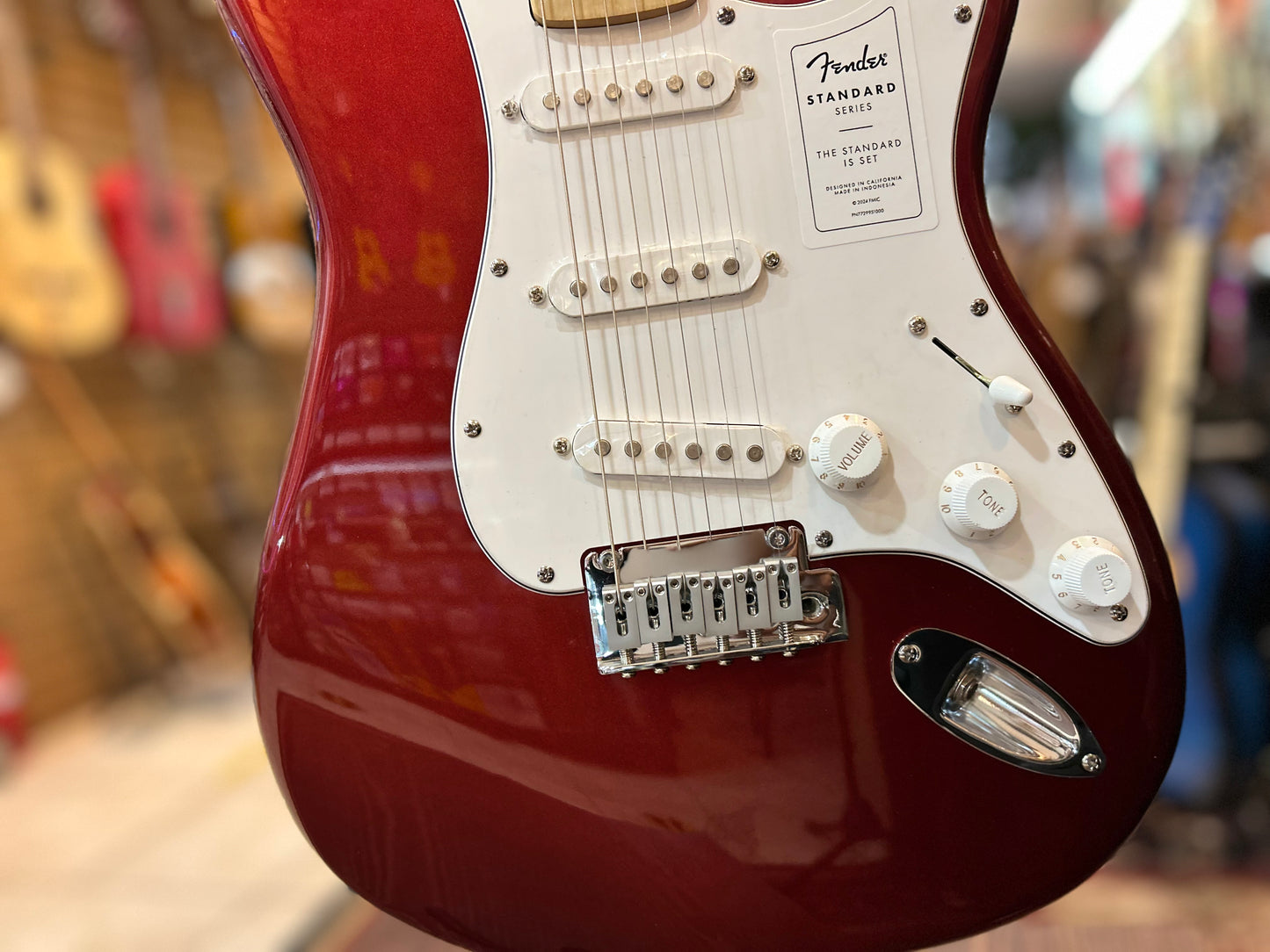 Guitarra Eléctrica Fender Stratocaster Candy Cola