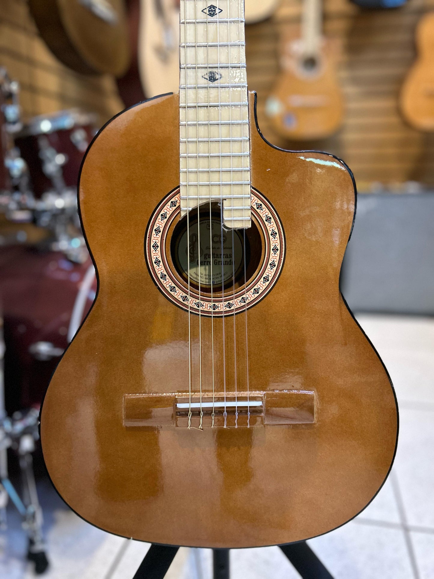 Requinto Economico Cg